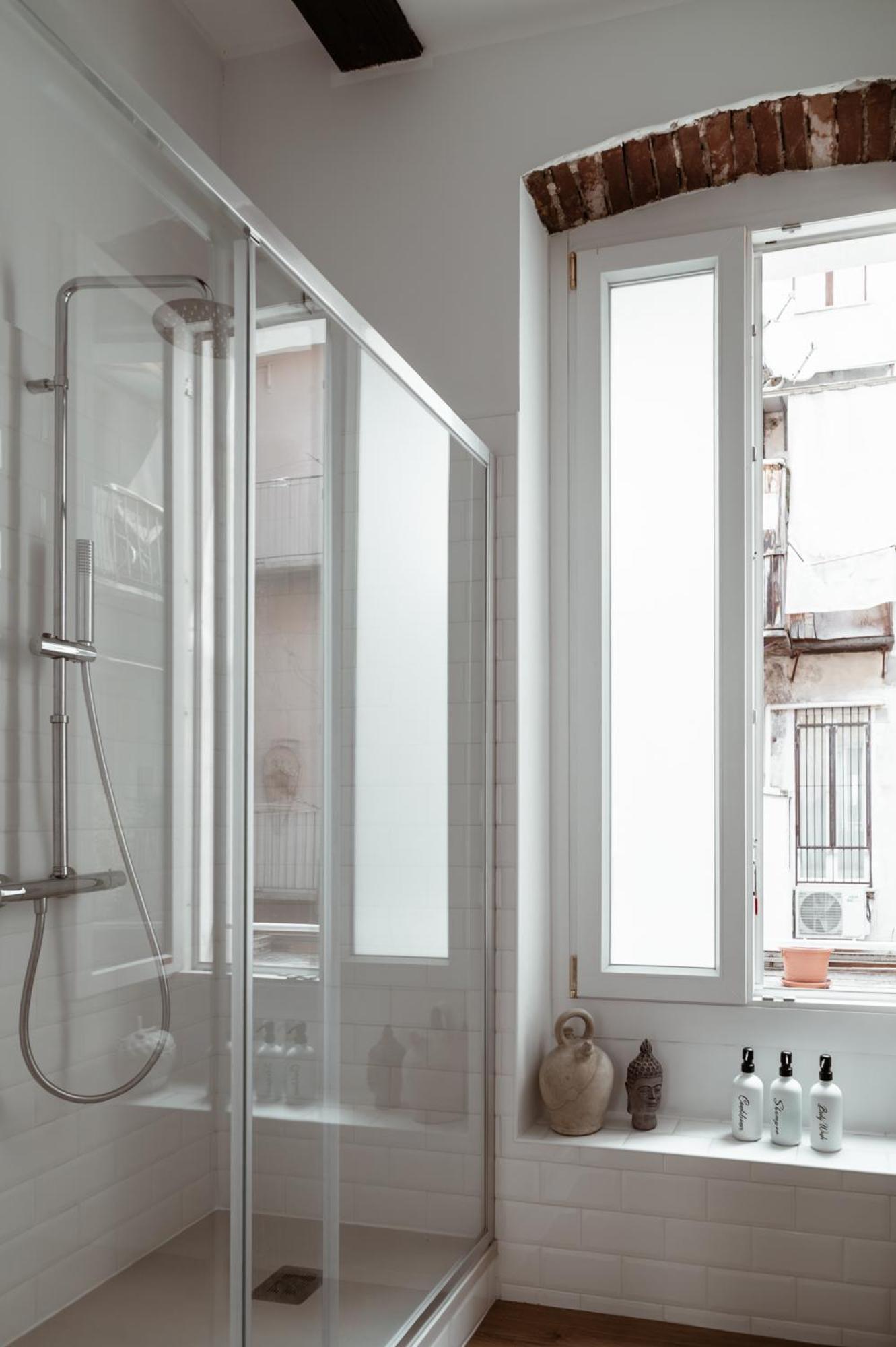 Mercanti Modern Flat - Balcony - Torino Centro ภายนอก รูปภาพ