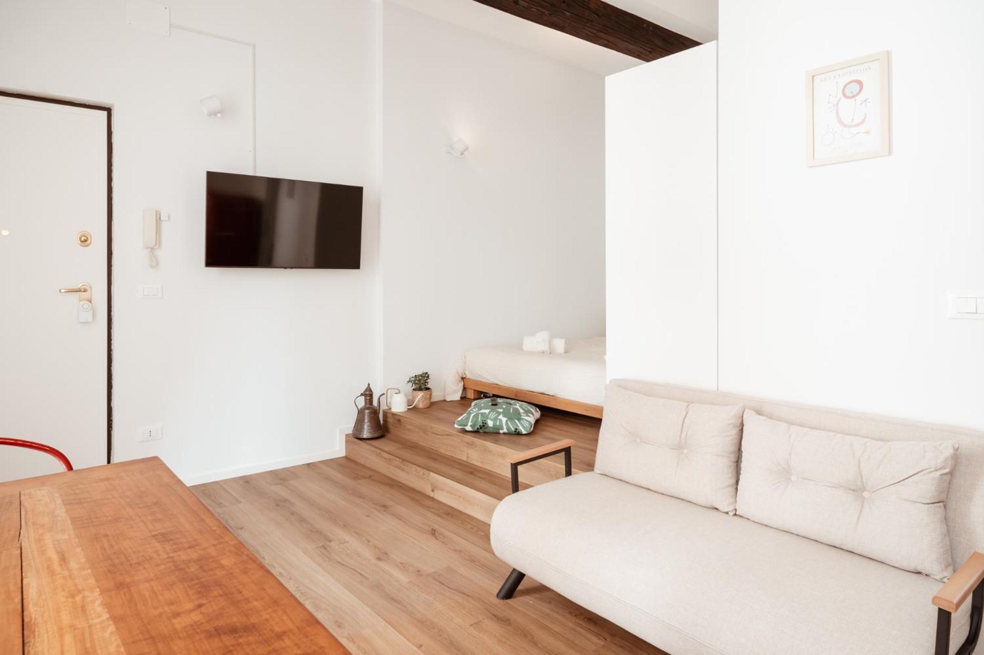 Mercanti Modern Flat - Balcony - Torino Centro ภายนอก รูปภาพ